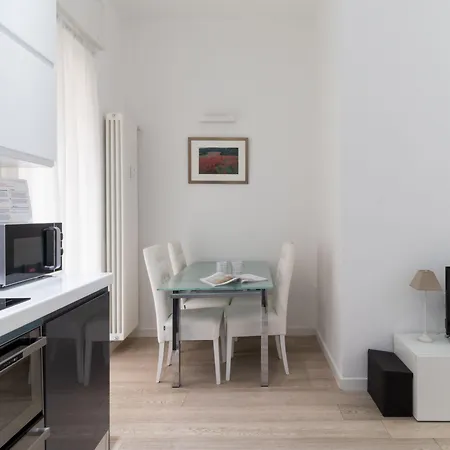 Italianway - Corso Genova 27 Appartement